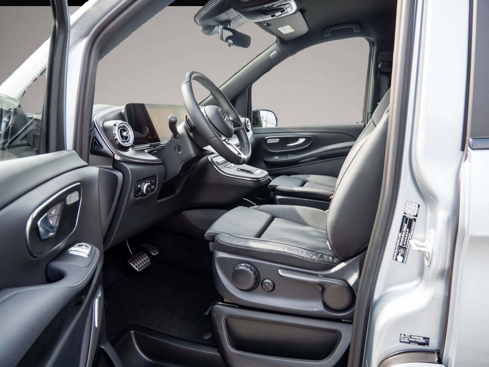 Mercedes-Benz V 300 (07/2025, Diesel)
