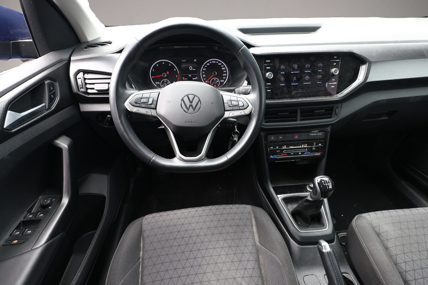 Volkswagen T-Cross (05/2022, Benzin)