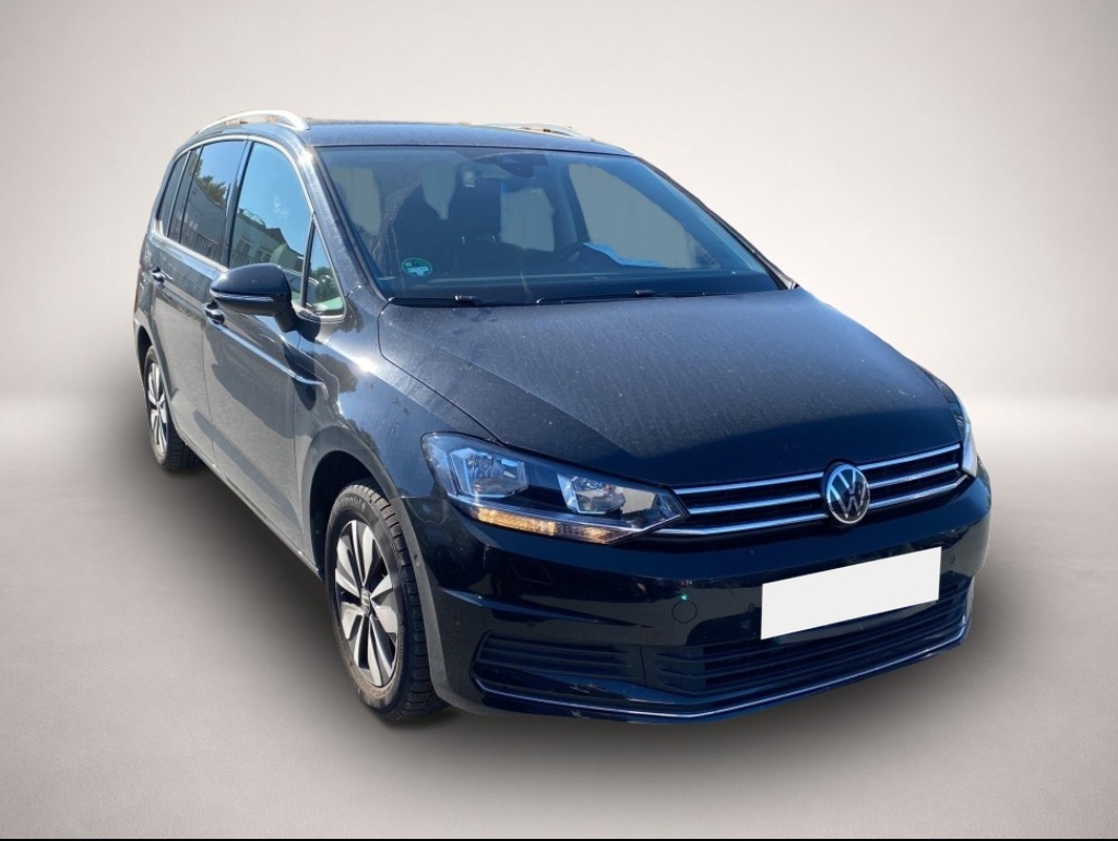 Volkswagen Touran (01/2026, Benzin)