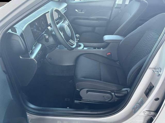 Hyundai KONA (12/2025, Benzin)