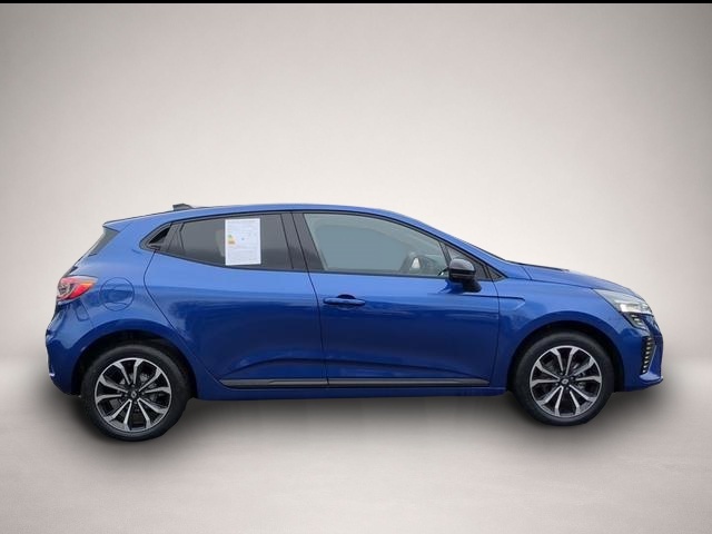 Renault Clio (11/2025, Benzin)