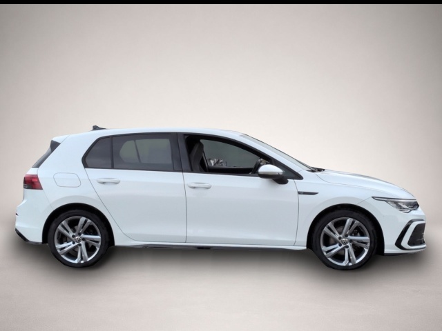 Volkswagen Golf (03/2023, Benzin)