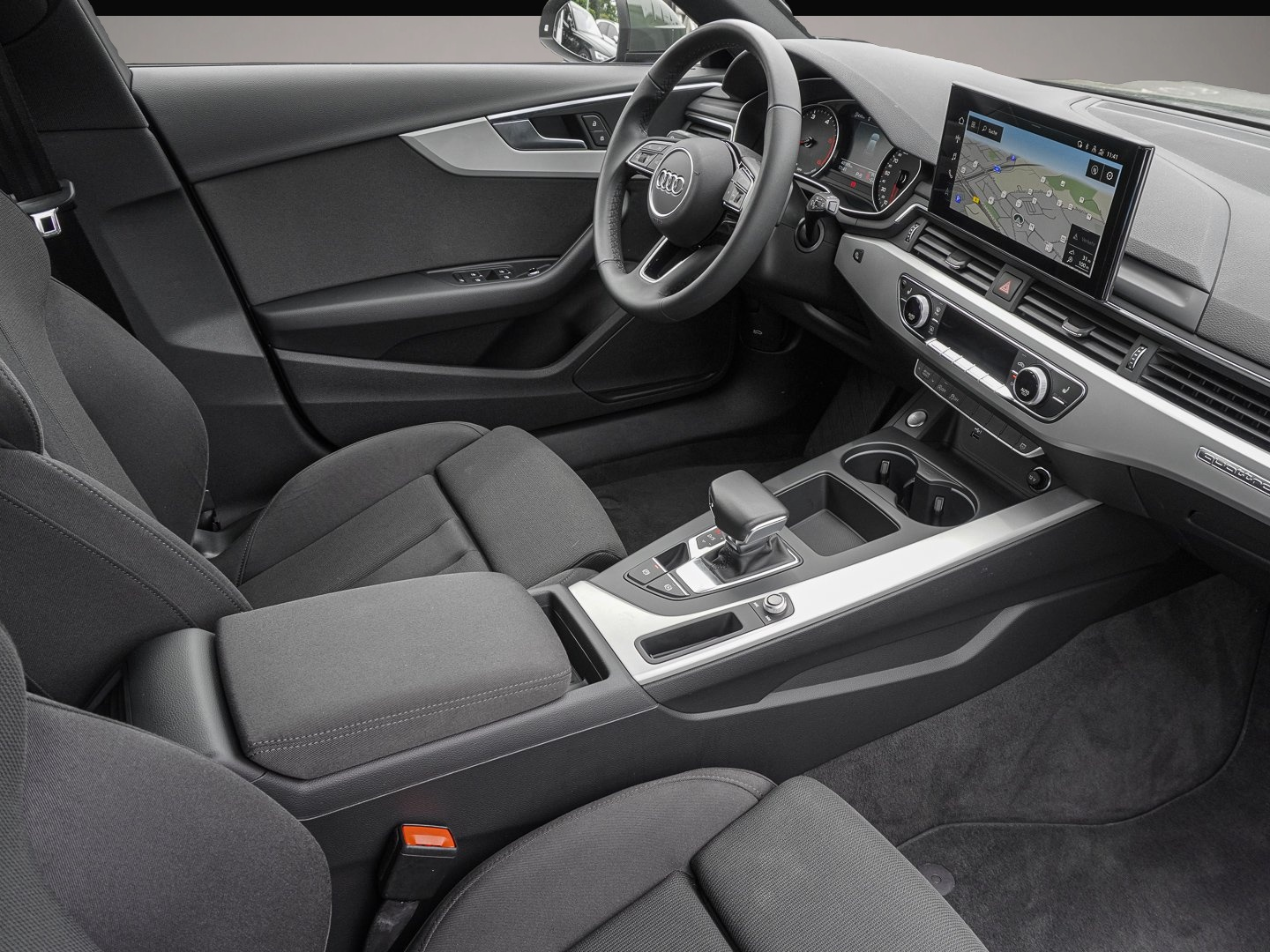 Audi quattro (04/2023, )