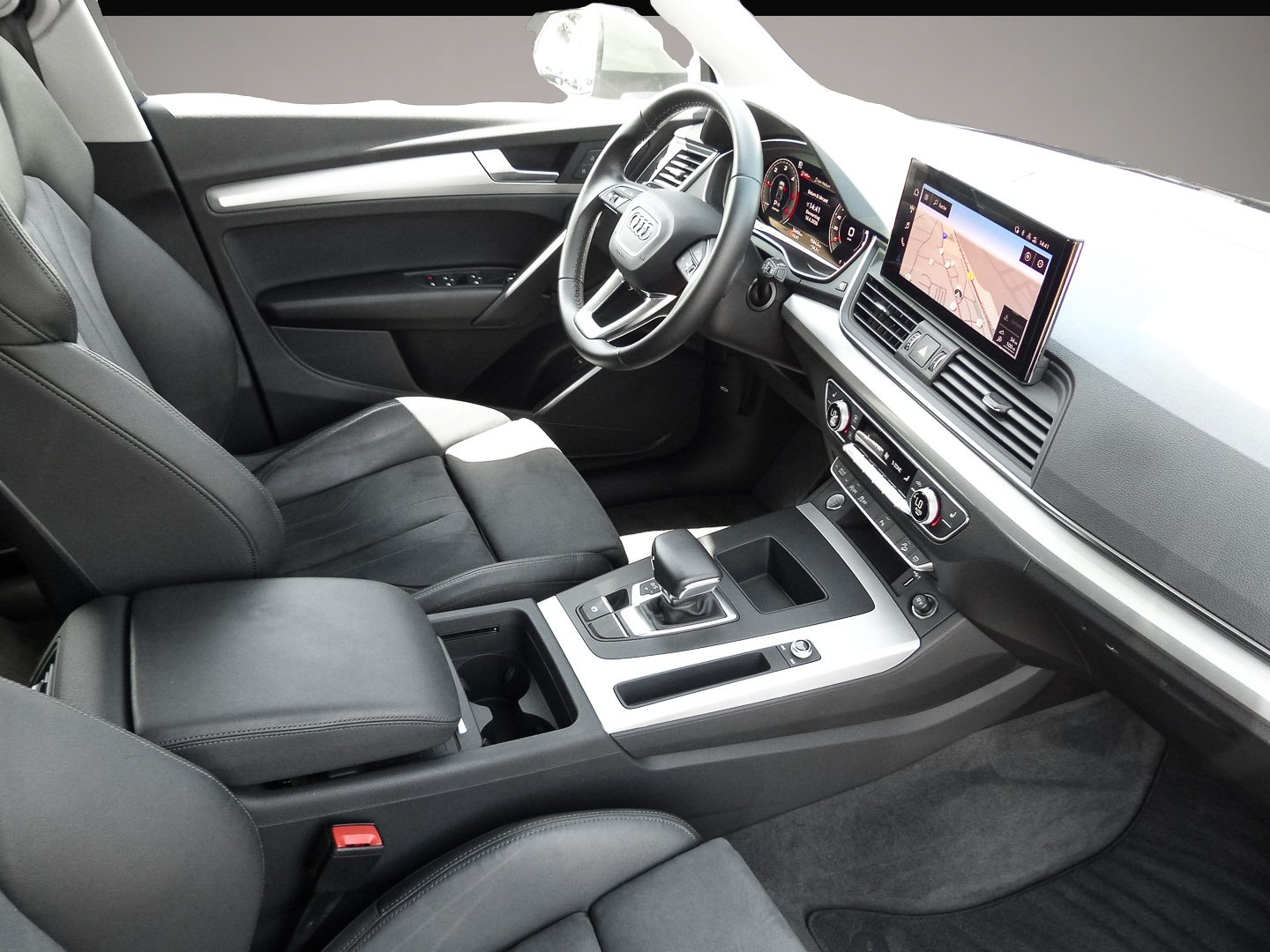 Audi Q5 (11/2022, Diesel)