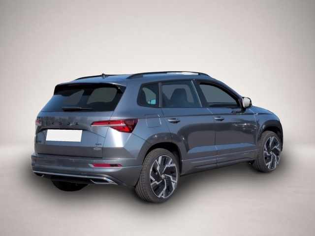 Skoda Karoq (11/2022, Benzin)