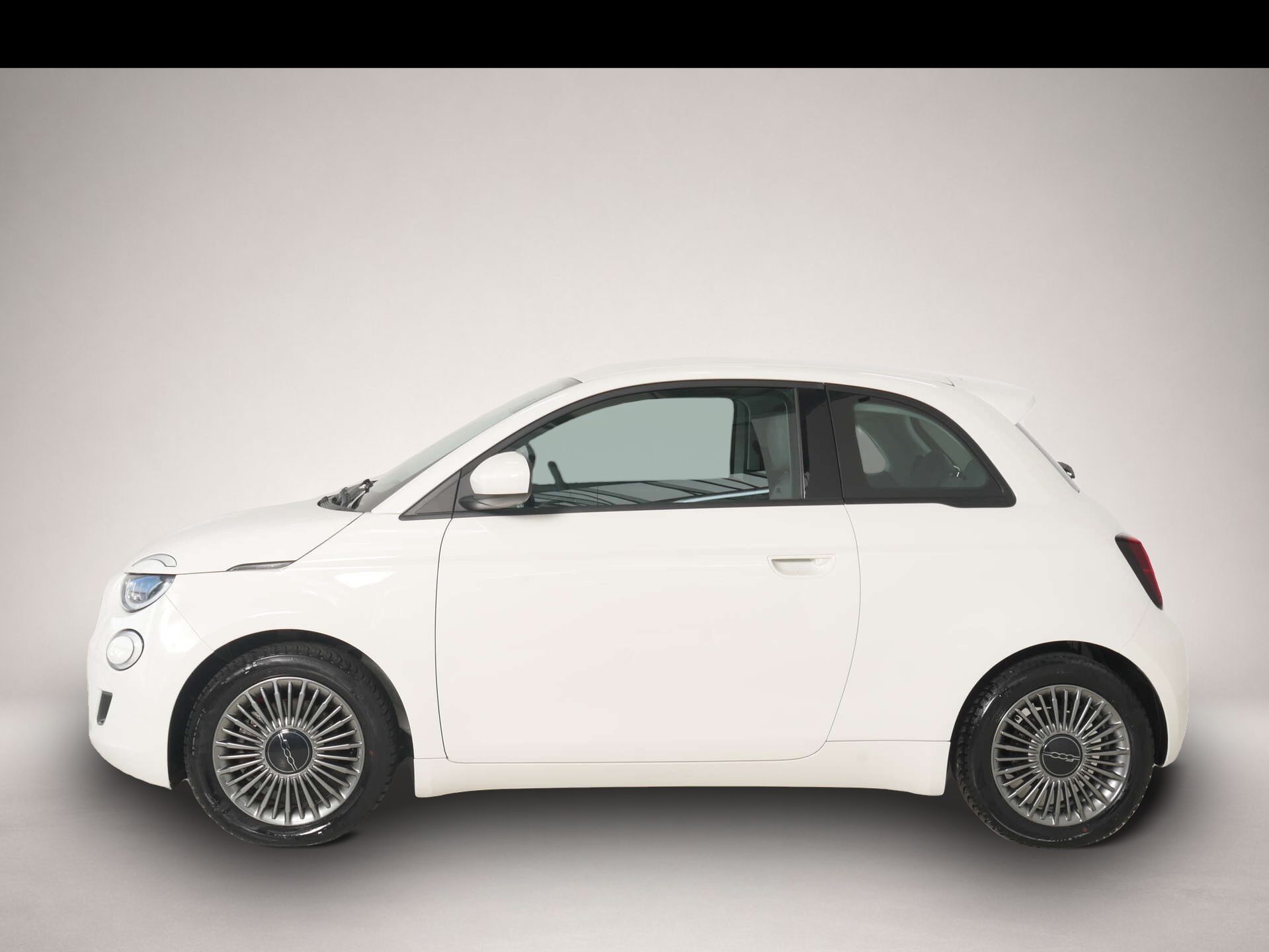 Fiat 500e (06/2022, ELECTRIC)