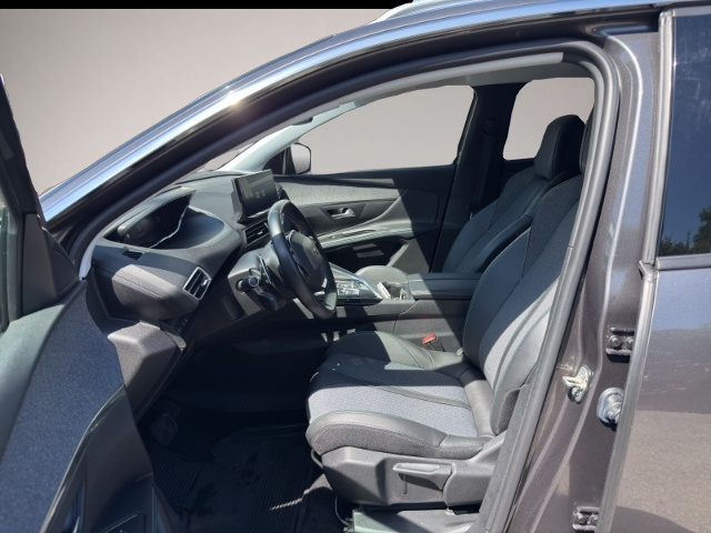 Peugeot 5008 (12/2021, Benzin)