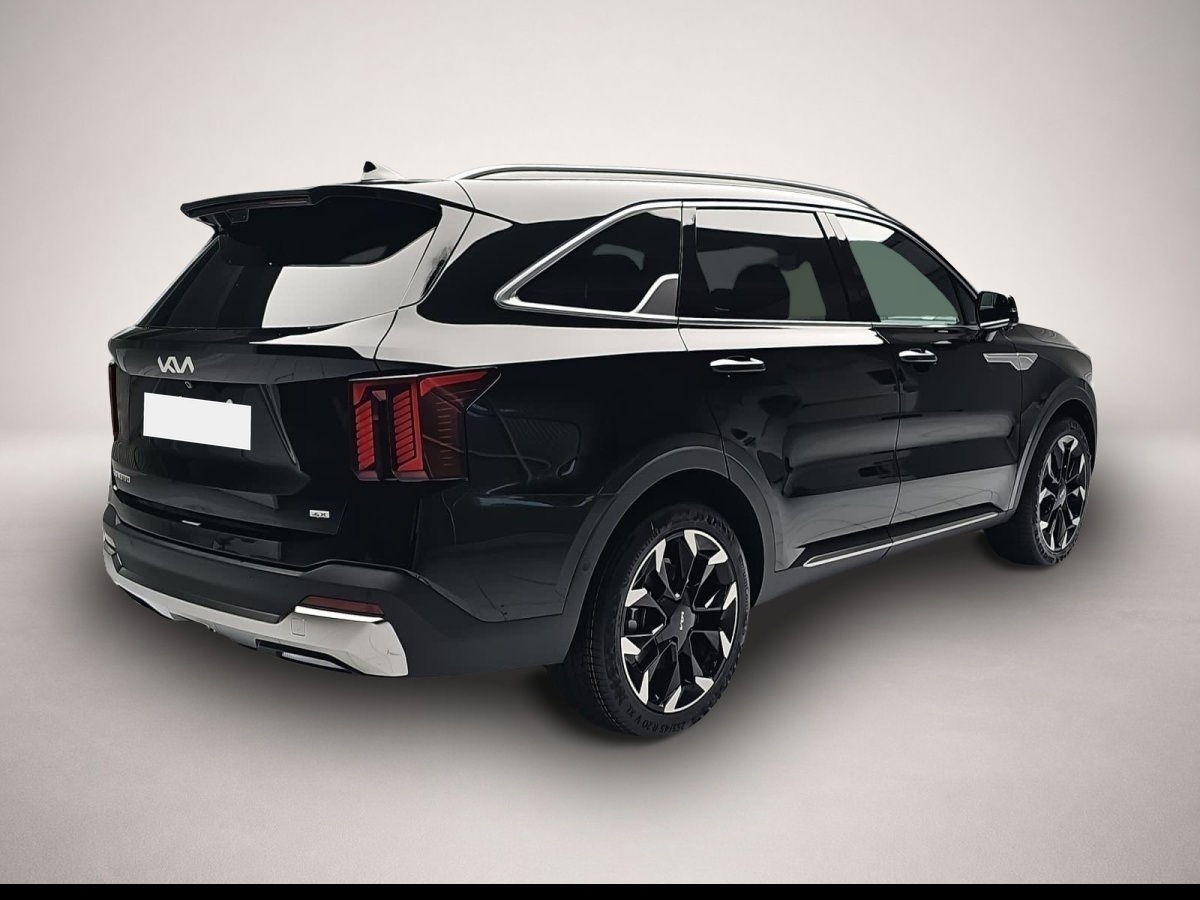 Kia Sorento, image 2 of 4