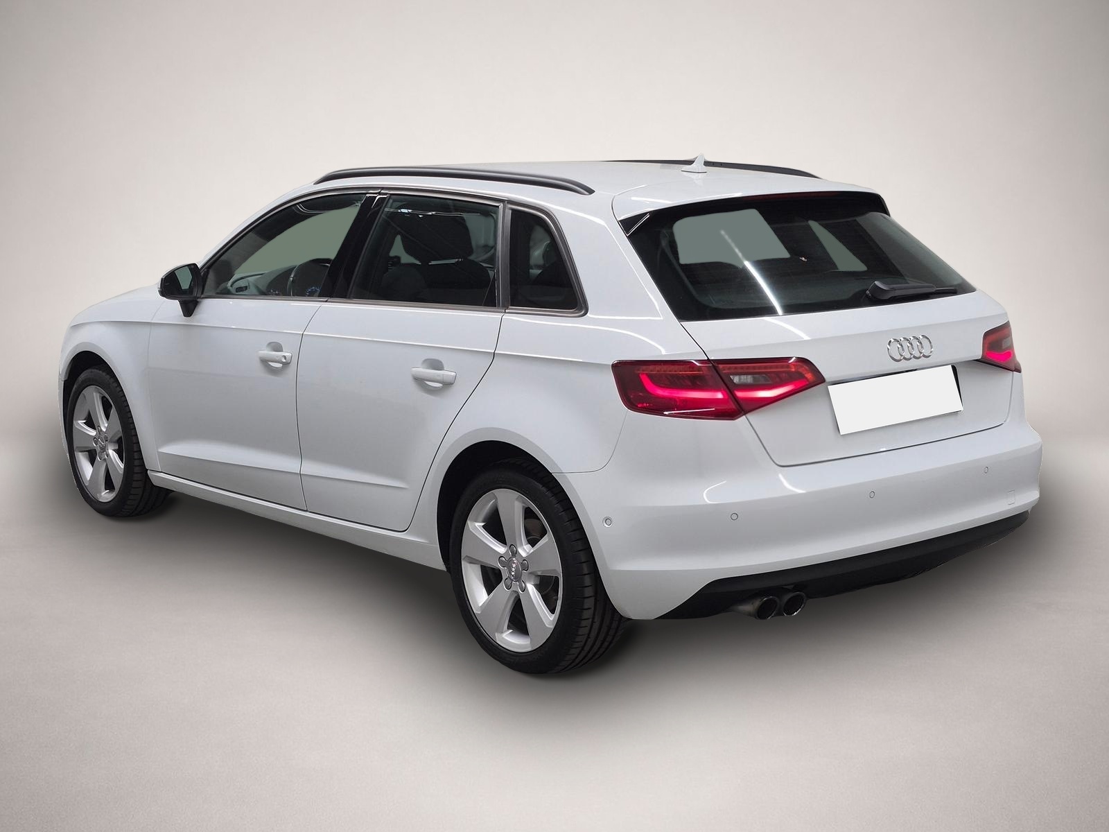Audi A3 (04/2015, Benzin)