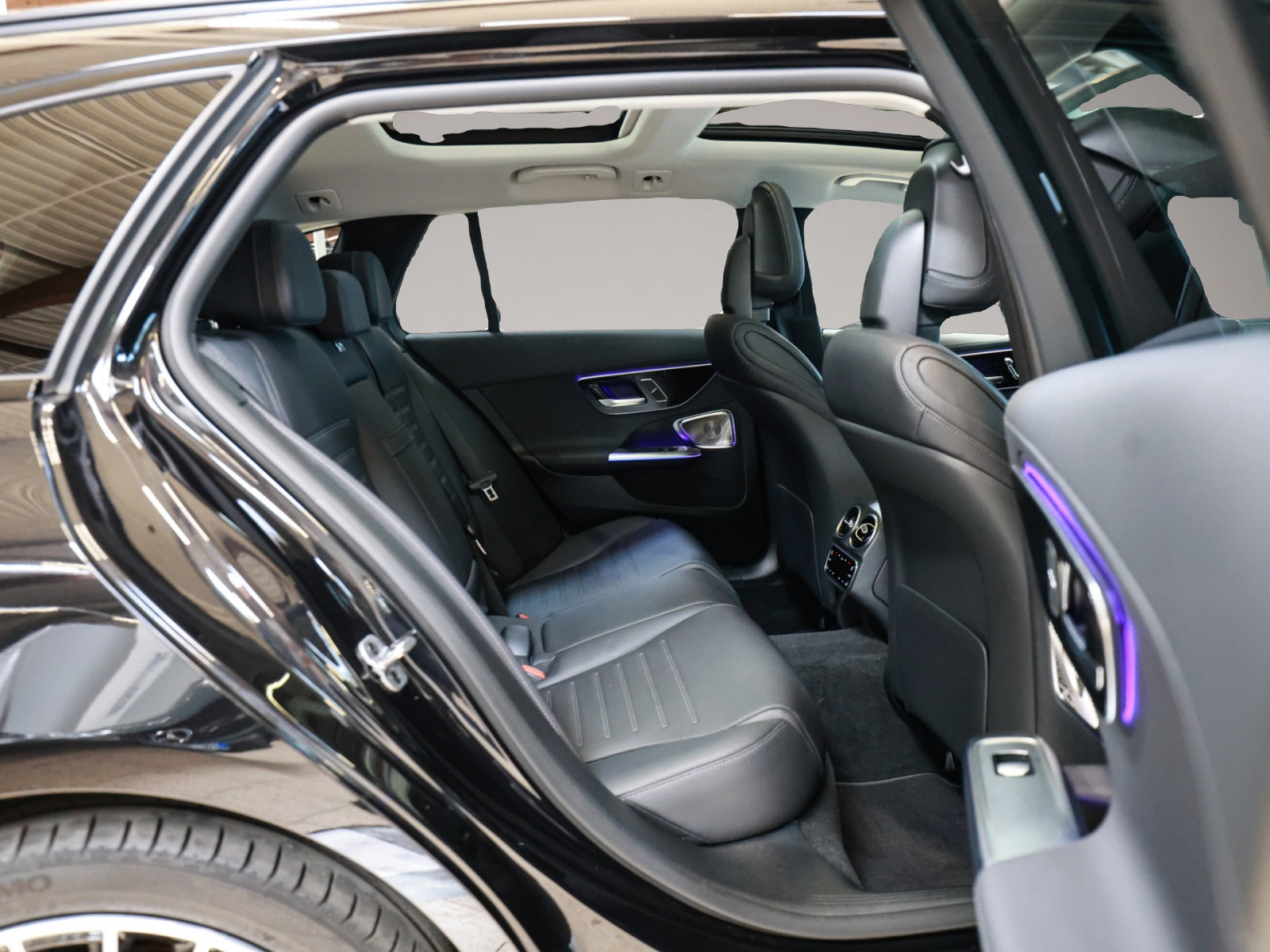 Mercedes-Benz C 300 (07/2025, Hybrid (Benzin/Elektro))
