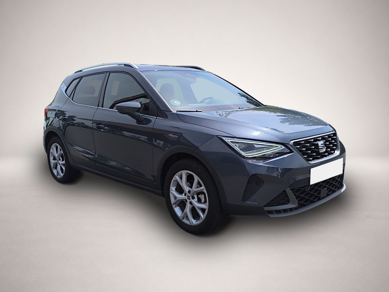 Seat Arona (03/2025, Benzin)