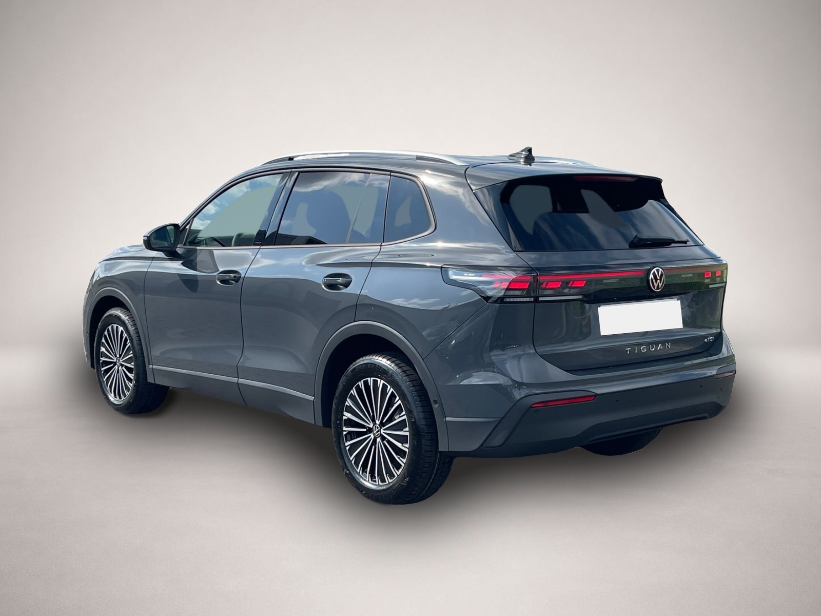 Volkswagen Tiguan (05/2026, Benzin)