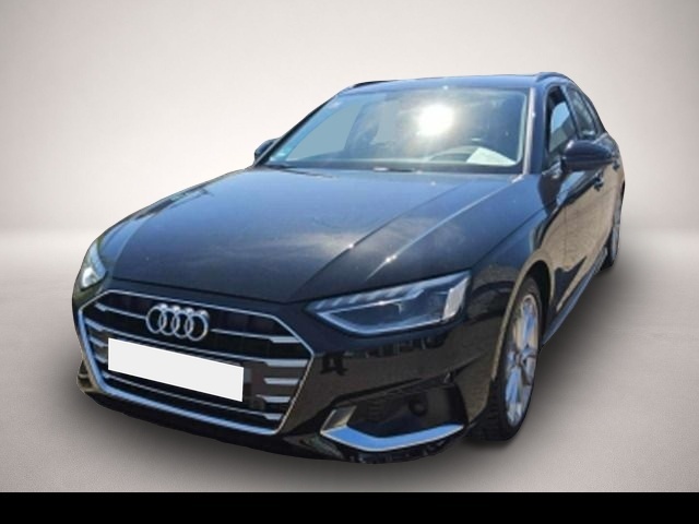 Audi A4 (06/2023, Benzin)