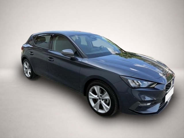 Seat Leon (03/2026, Benzin)