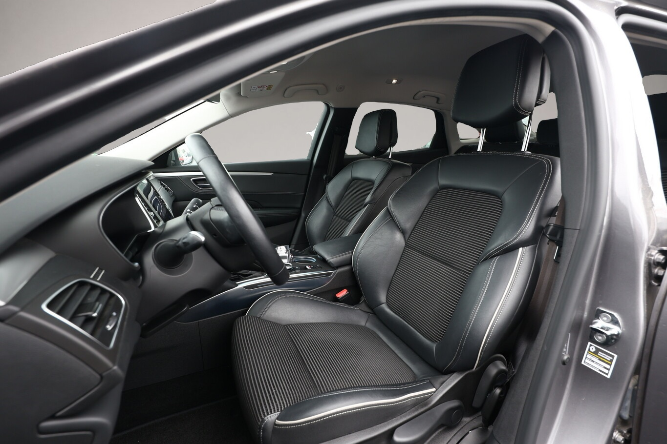 Renault Talisman (01/2022, Benzin)