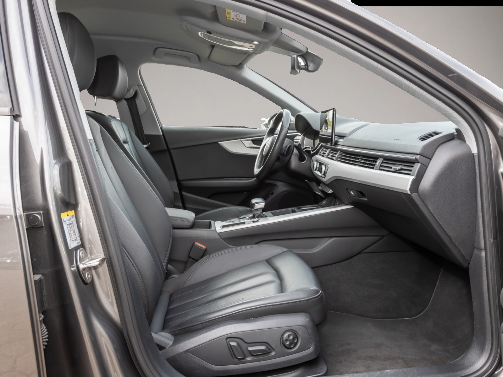 Audi A4 (03/2022, Diesel)