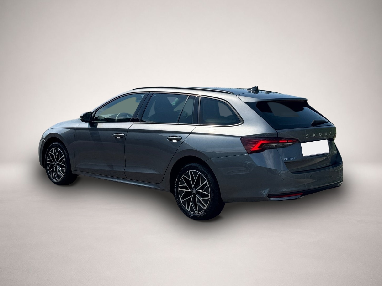 Skoda Octavia (12/2025, Benzin)