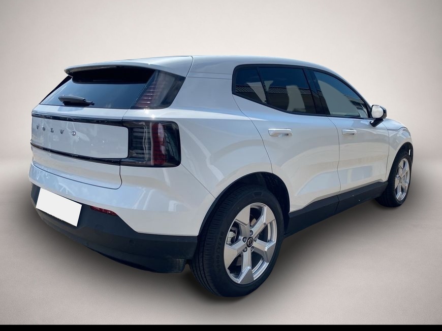 Volvo EX30 (10/2025, ELECTRIC)