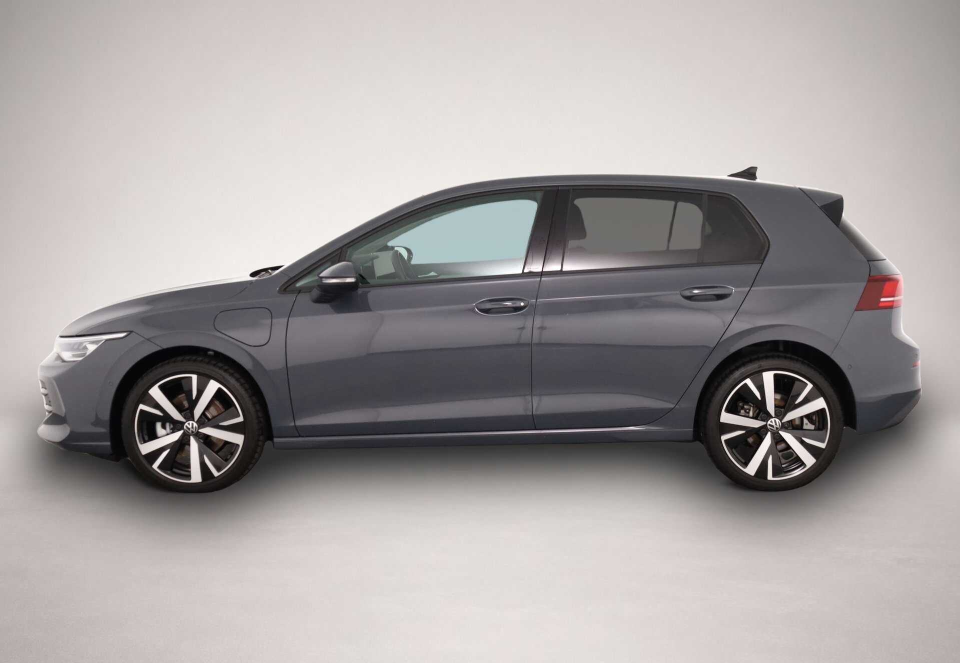 Volkswagen Golf (02/2025, Hybrid (Benzin/Elektro))