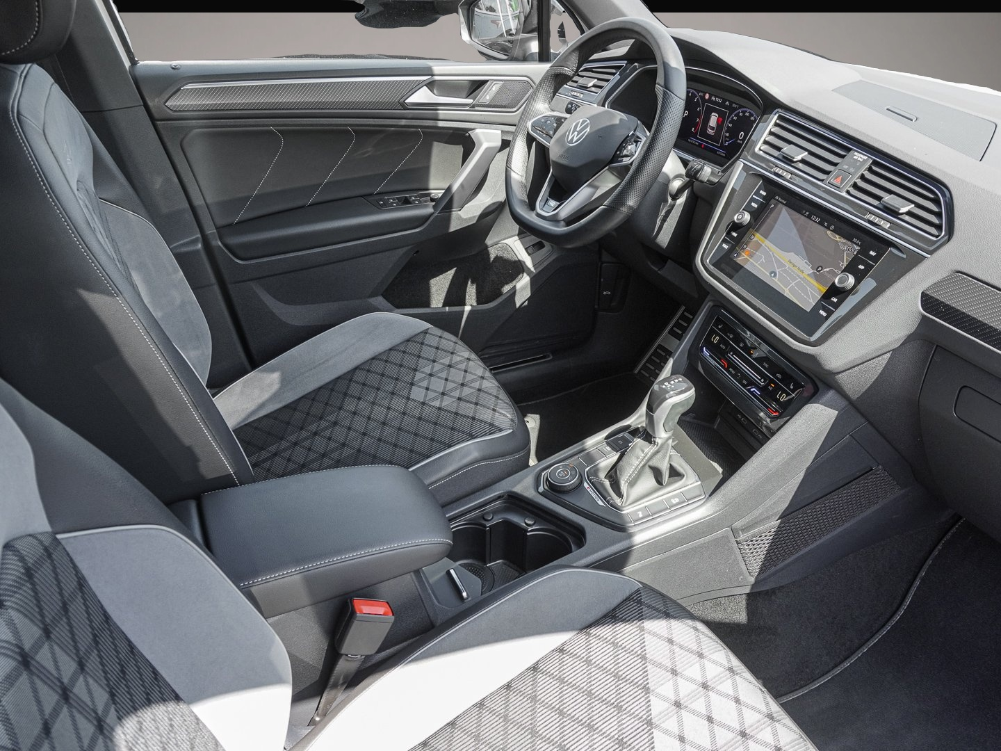 Volkswagen Tiguan (06/2023, )