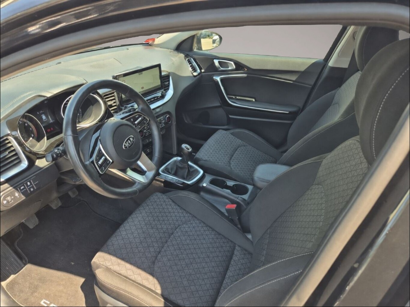 KIA cee'd / Ceed (02/2021, Benzin)