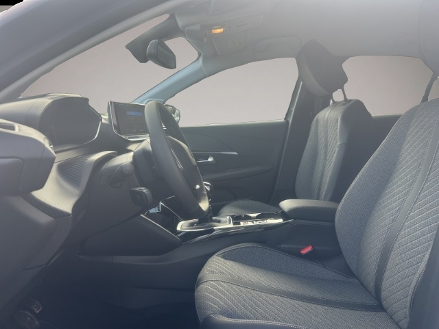 Peugeot 208 (07/2025, Benzin)