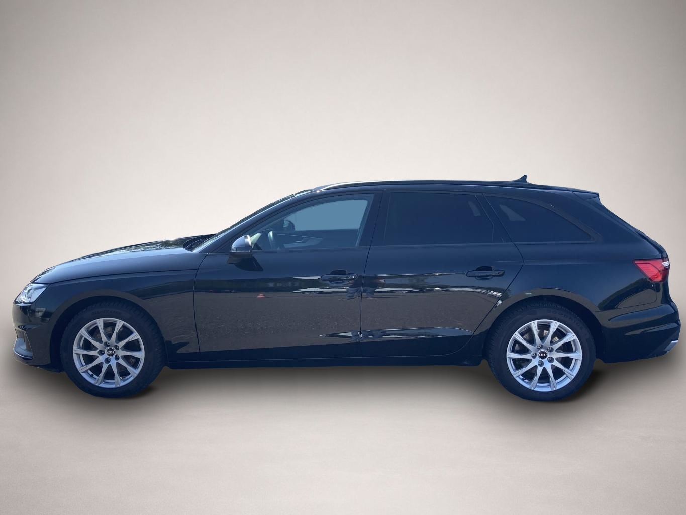 Audi A4 (09/2022, )