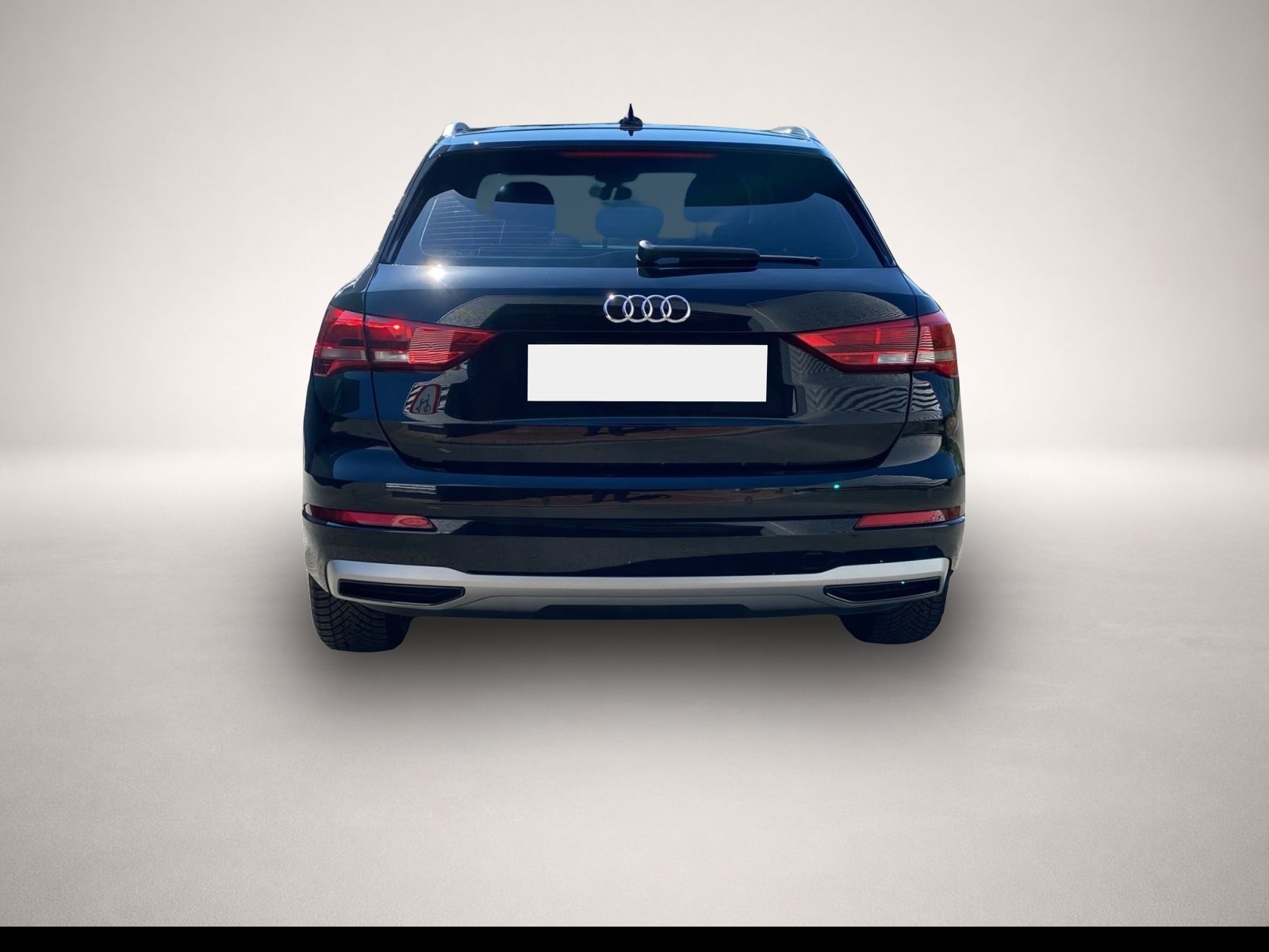 Audi Q3 (10/2020, Benzin)