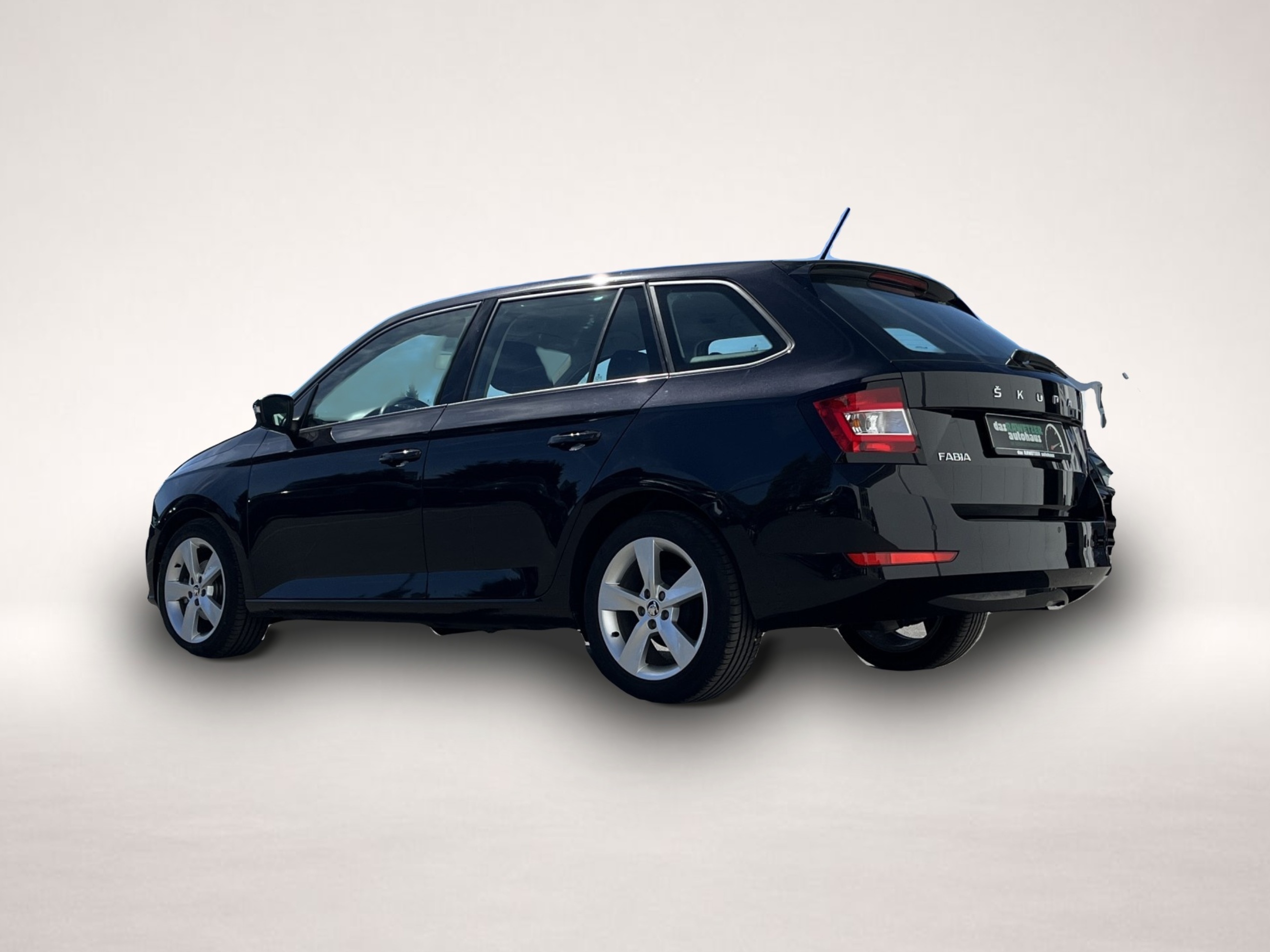 Skoda Fabia (12/2021, Benzin)