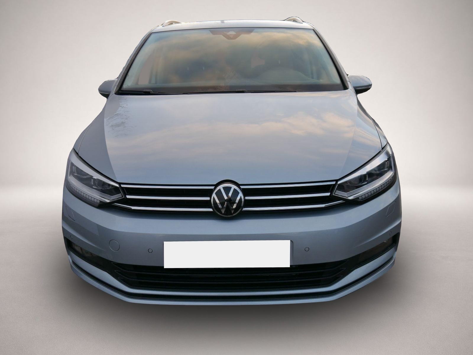 Volkswagen Touran (06/2026, Benzin)