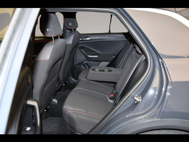 Volkswagen T-Roc (01/2022, Benzin)