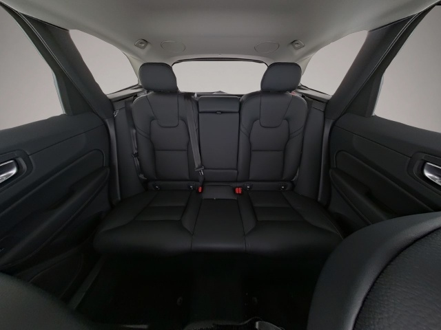 Volvo XC60 (05/2025, Benzin)