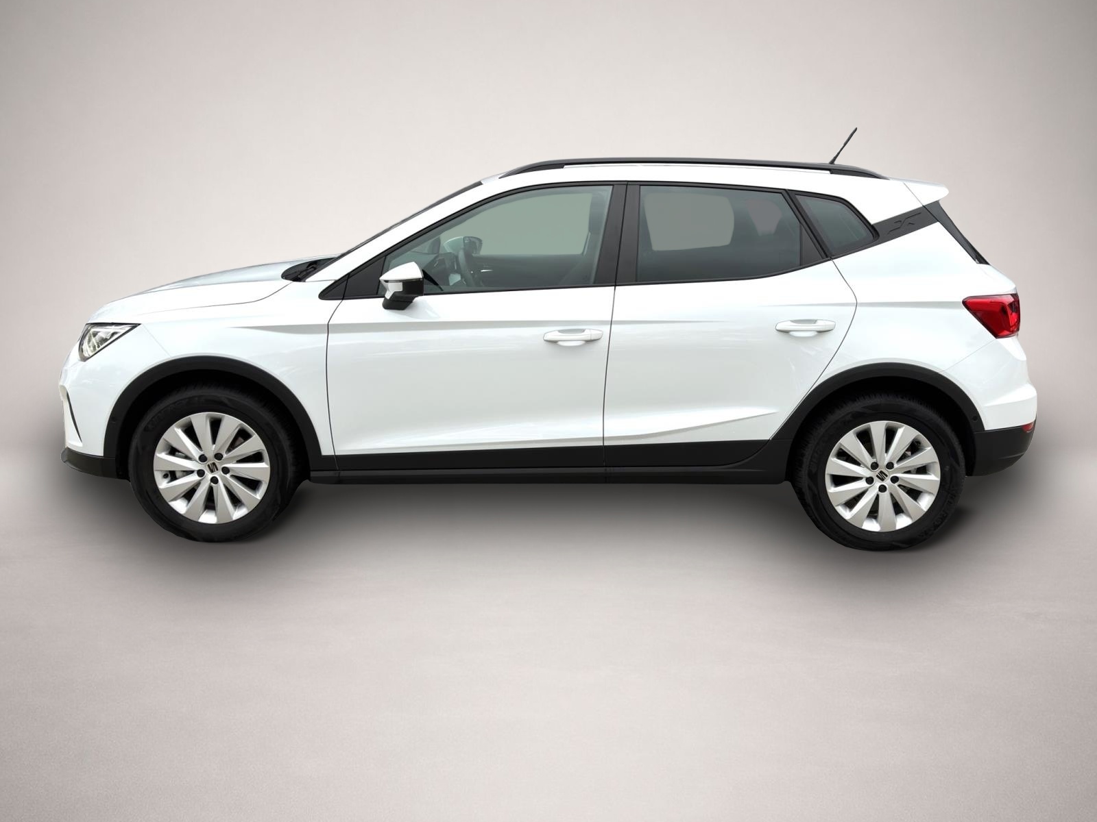 Seat Arona (06/2025, Benzin)