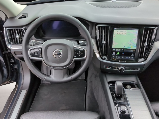 Volvo V60 Cross Country (03/2024, Benzin)