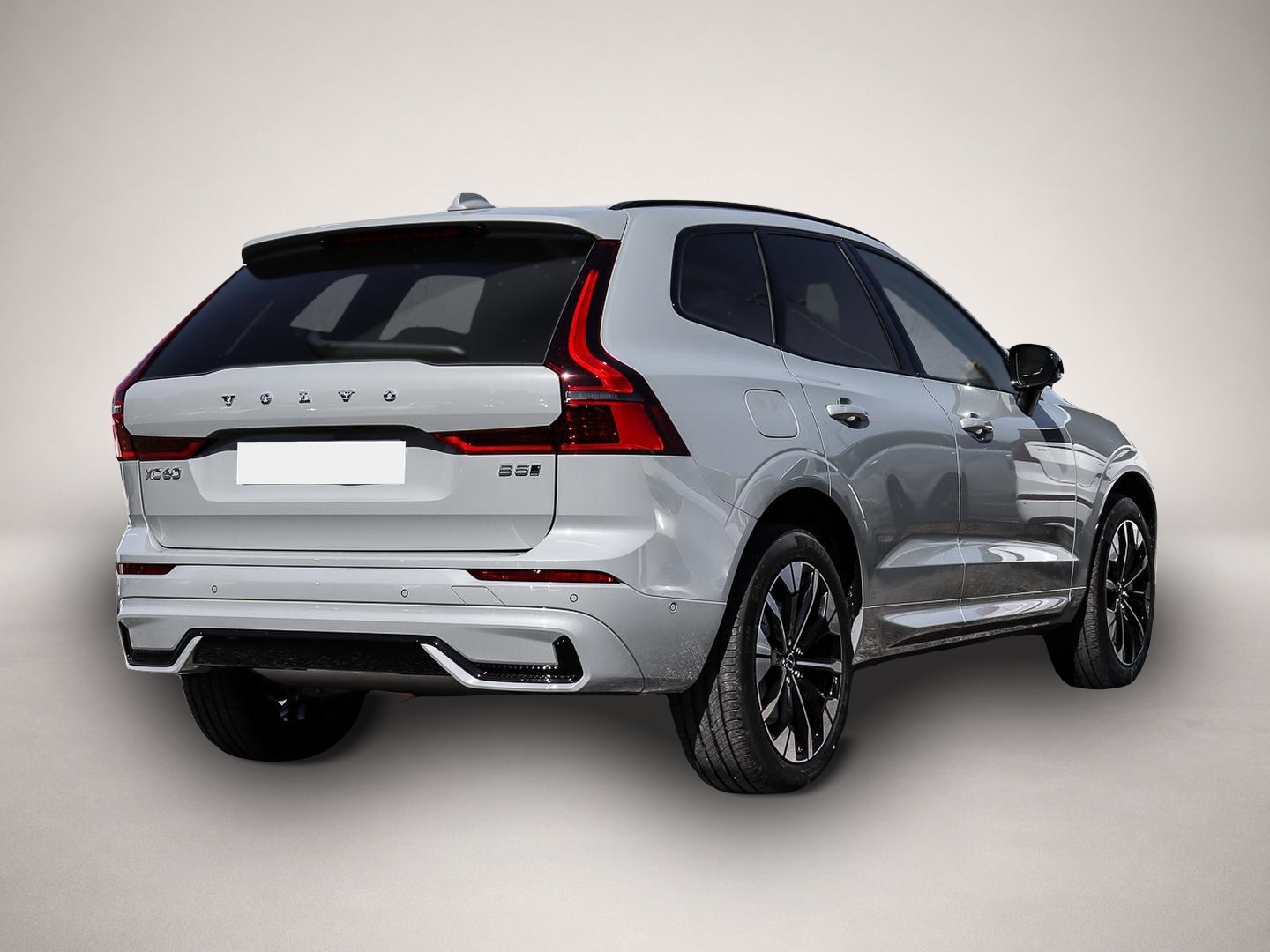 Volvo XC60 (06/2025, Benzin)