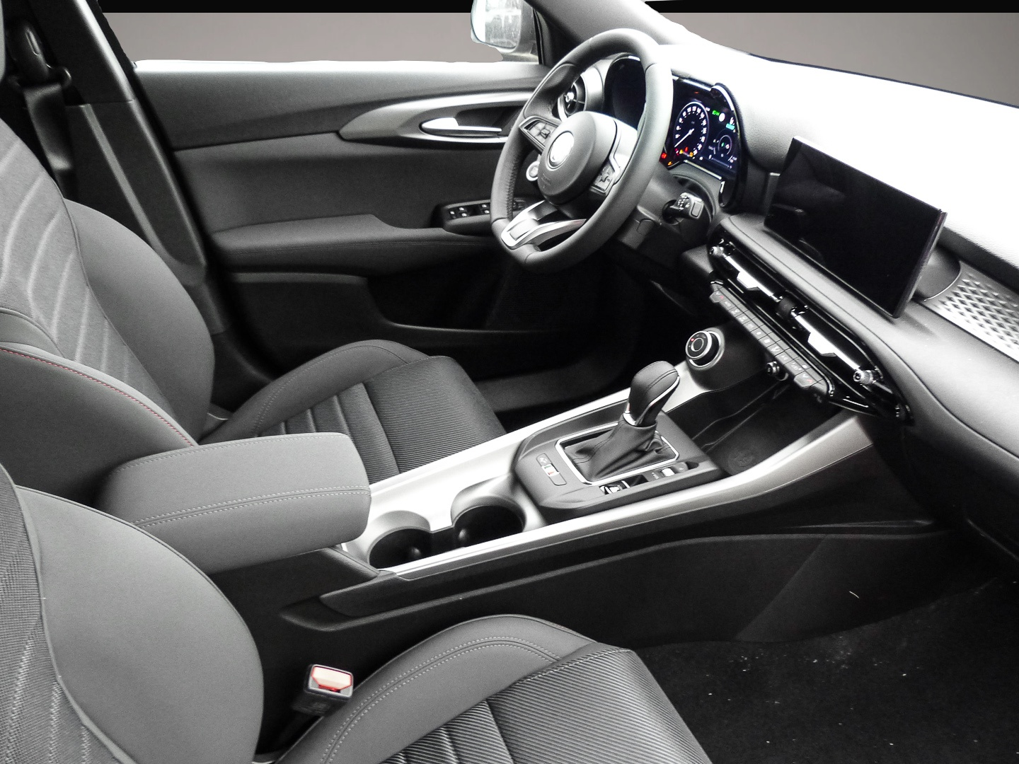Alfa-Romeo Tonale (06/2024, Benzin)