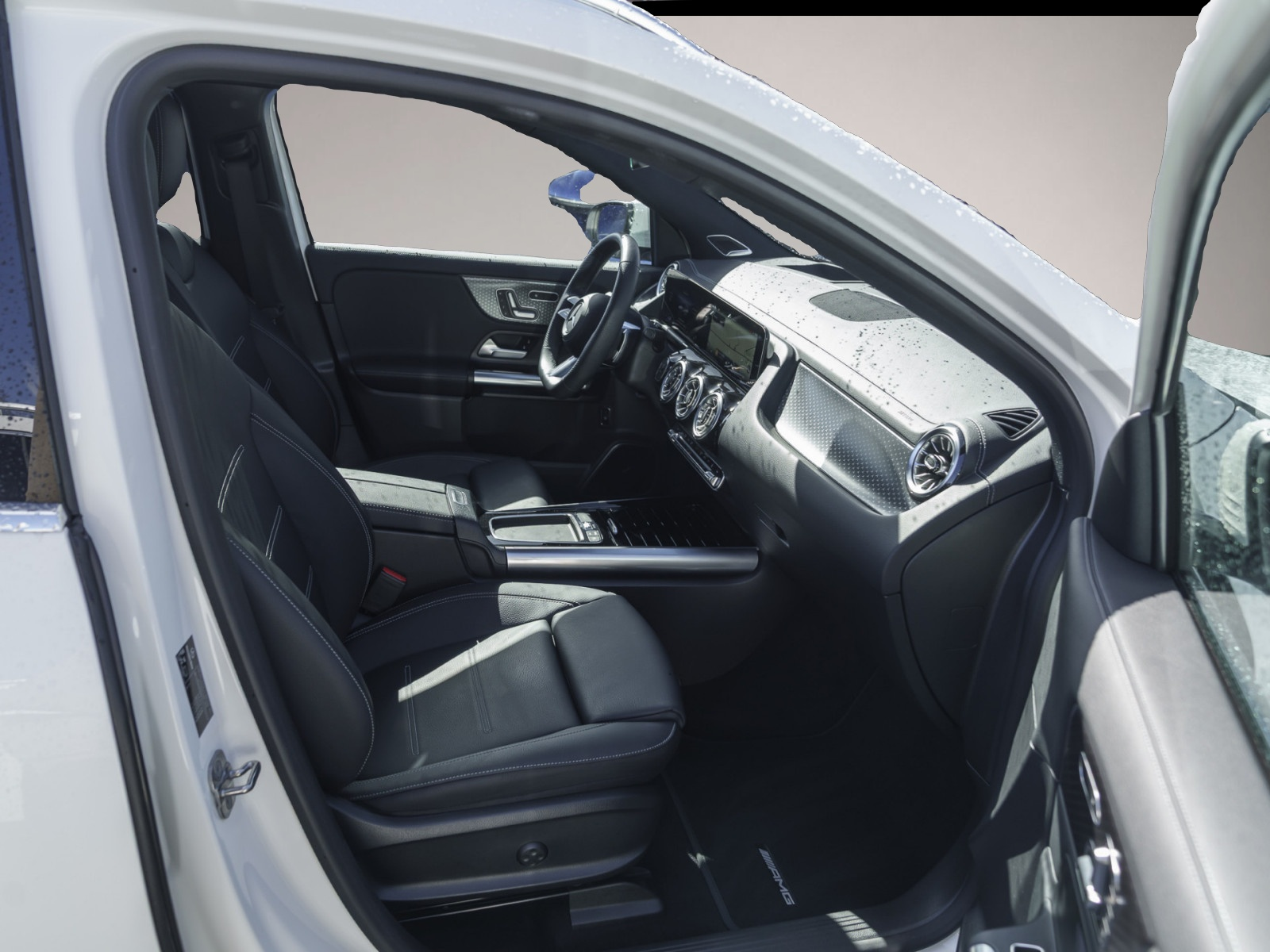 Mercedes-Benz EQA (02/2025, ELECTRIC)