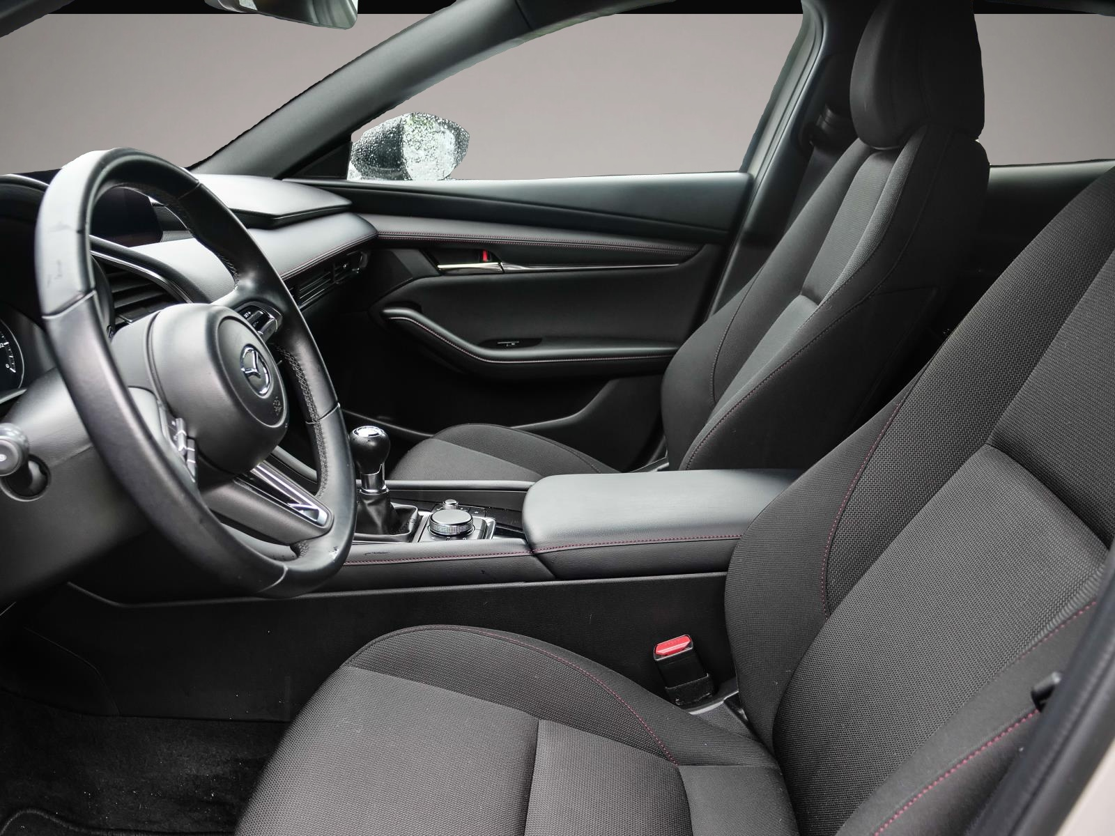 Mazda 3 (08/2022, Benzin)