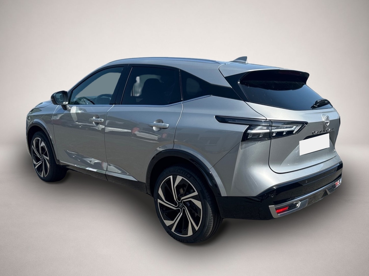 Nissan Qashqai (, Benzin)