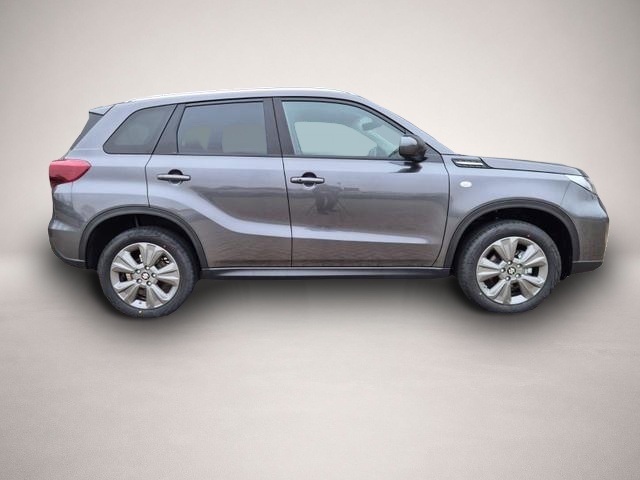 Suzuki Vitara (03/2026, Benzin)
