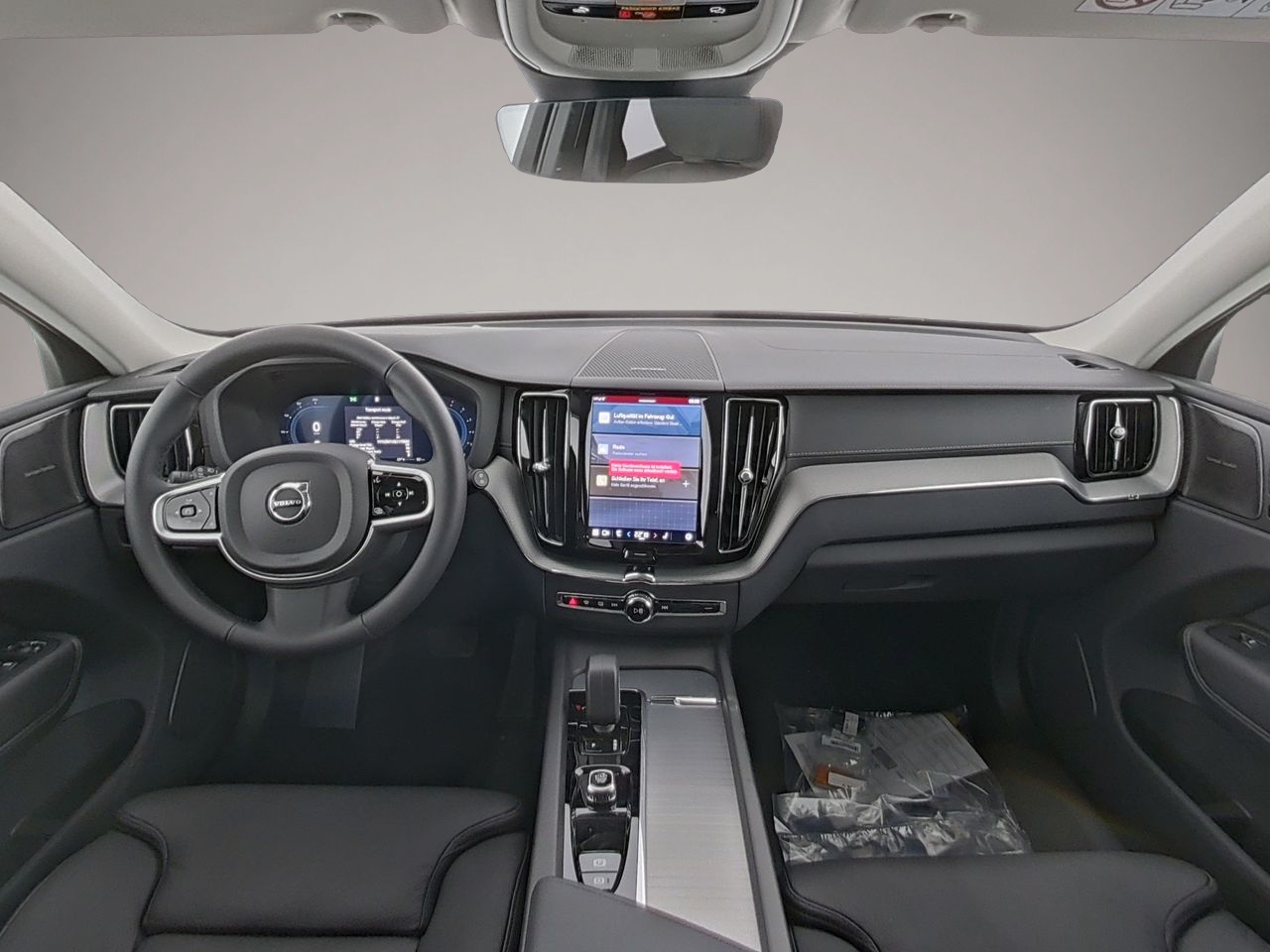 Volvo XC60 (03/2025, Benzin)
