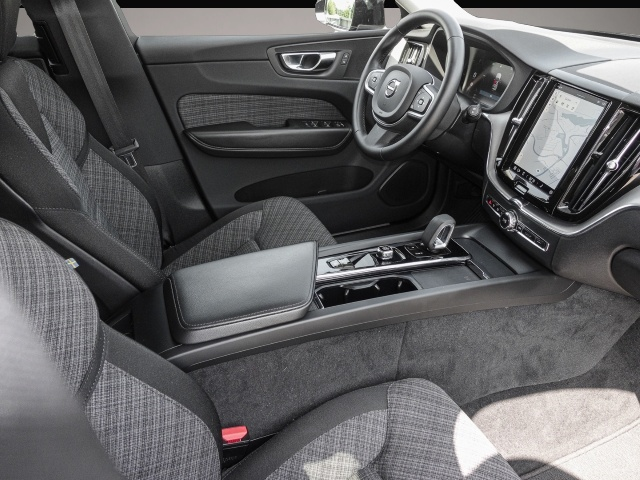 Volvo XC60 (06/2022, Diesel)