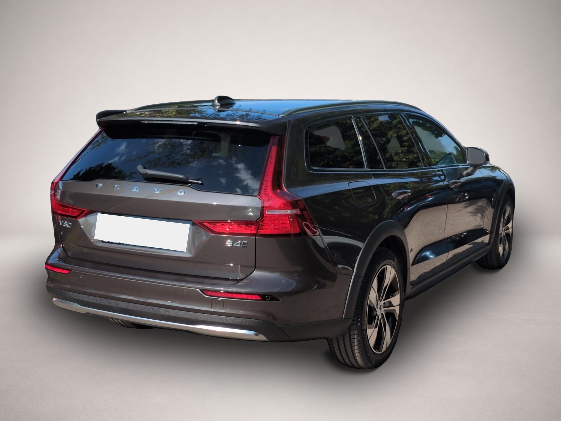 Volvo V60 Cross Country (04/2023, Diesel)