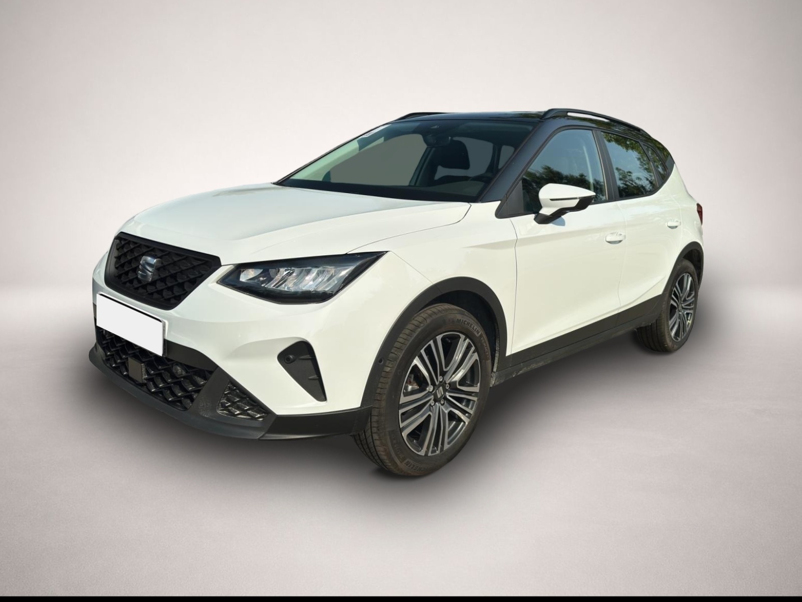 Seat Arona (06/2024, Benzin)