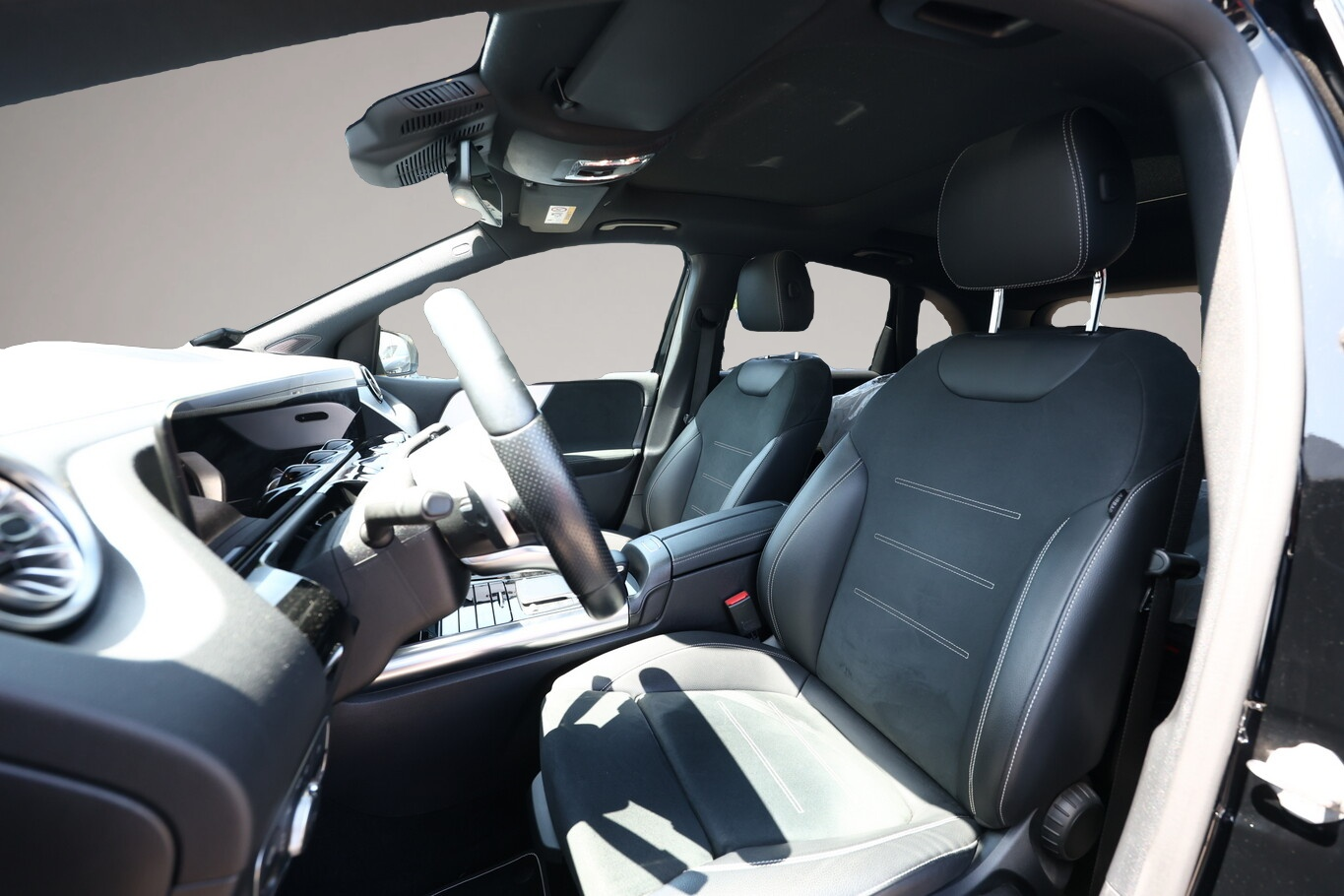 Mercedes-Benz B 200 (04/2022, )