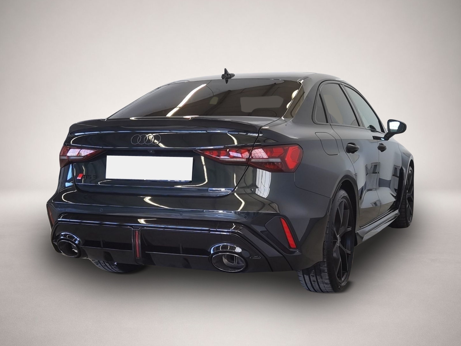 Audi RS3 (05/2026, Benzin)