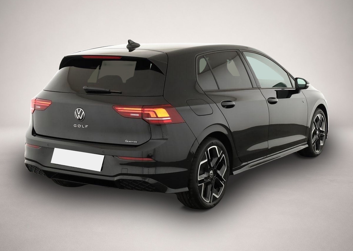 Volkswagen Golf (08/2026, Benzin)