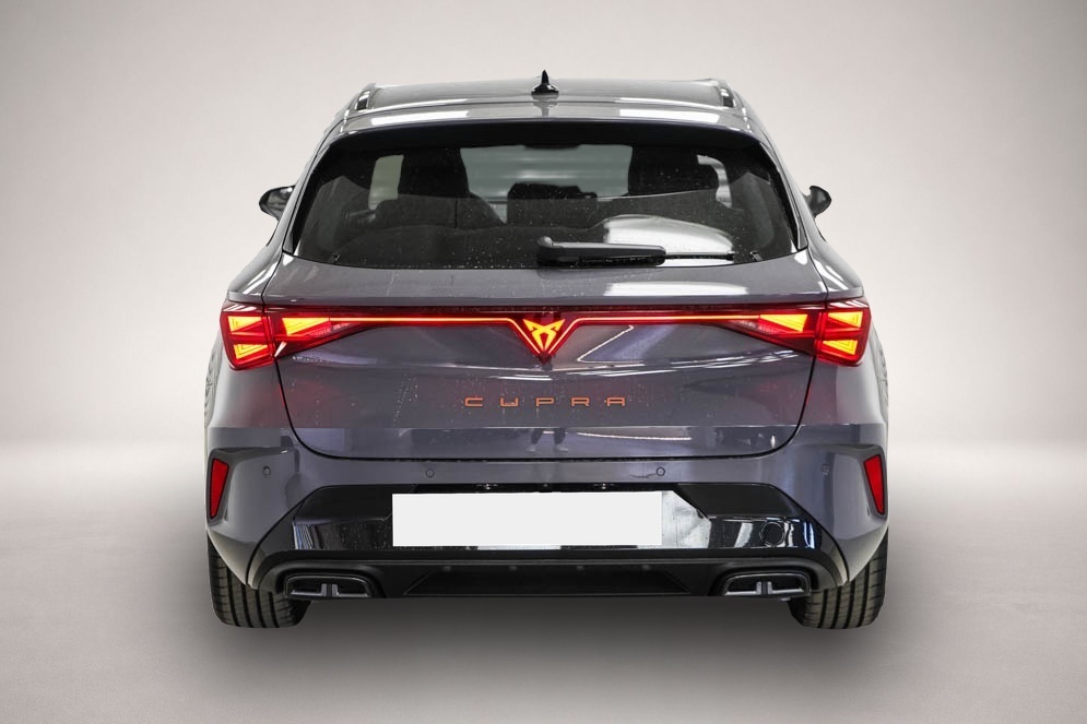 Cupra Leon (02/2026, Benzin)