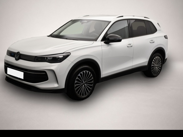 Volkswagen Tiguan (08/2025, Benzin)