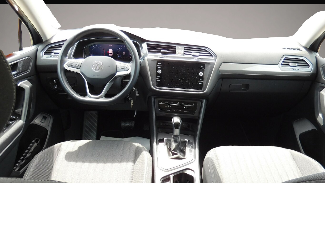 Volkswagen Tiguan Allspace (03/2025, Benzin)